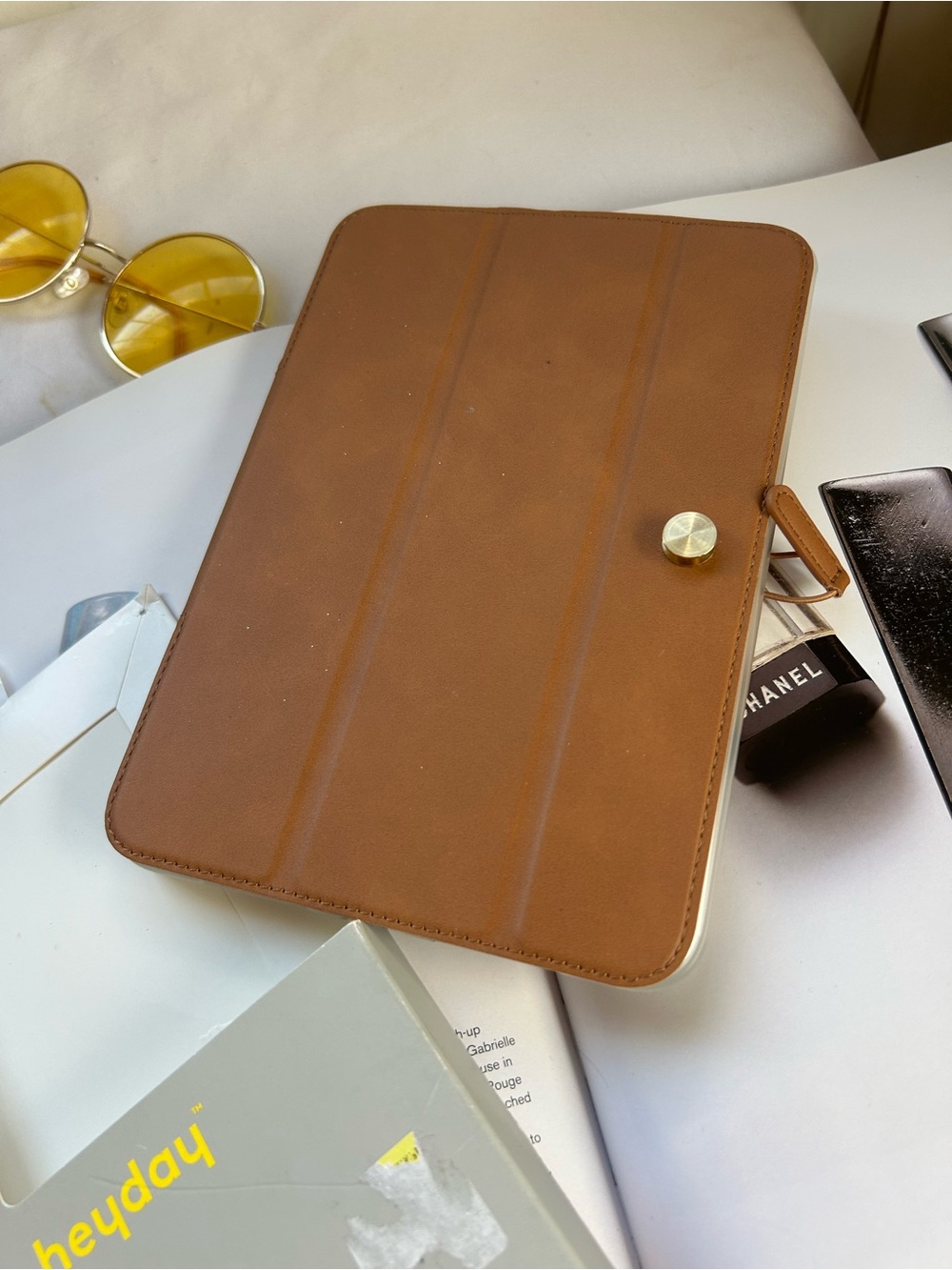 Heyday iPad mini 6 Classic Tan Leather Tablet Folio Case new - Picture 8 of 8